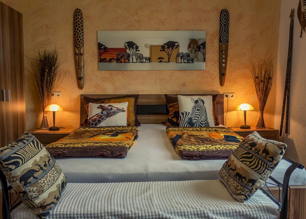 Hotel Adler Aichelberg  Szoba fotó